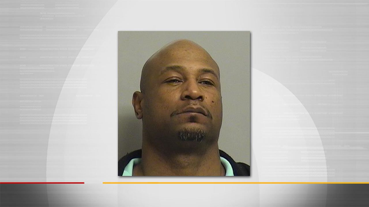 Police Arrest Ex-Con Who Ran From Officers After Tulsa Chase