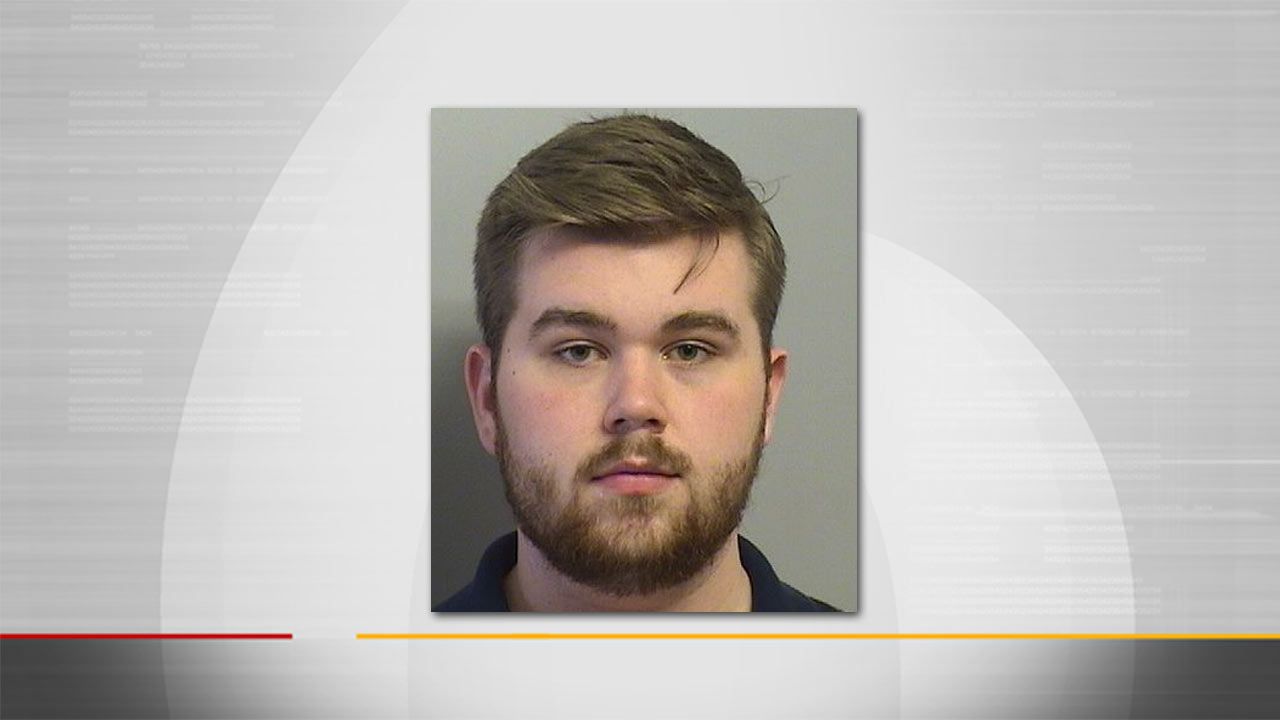 Police: Broken Arrow Pharmacy Tech Caught Pocketing Pills