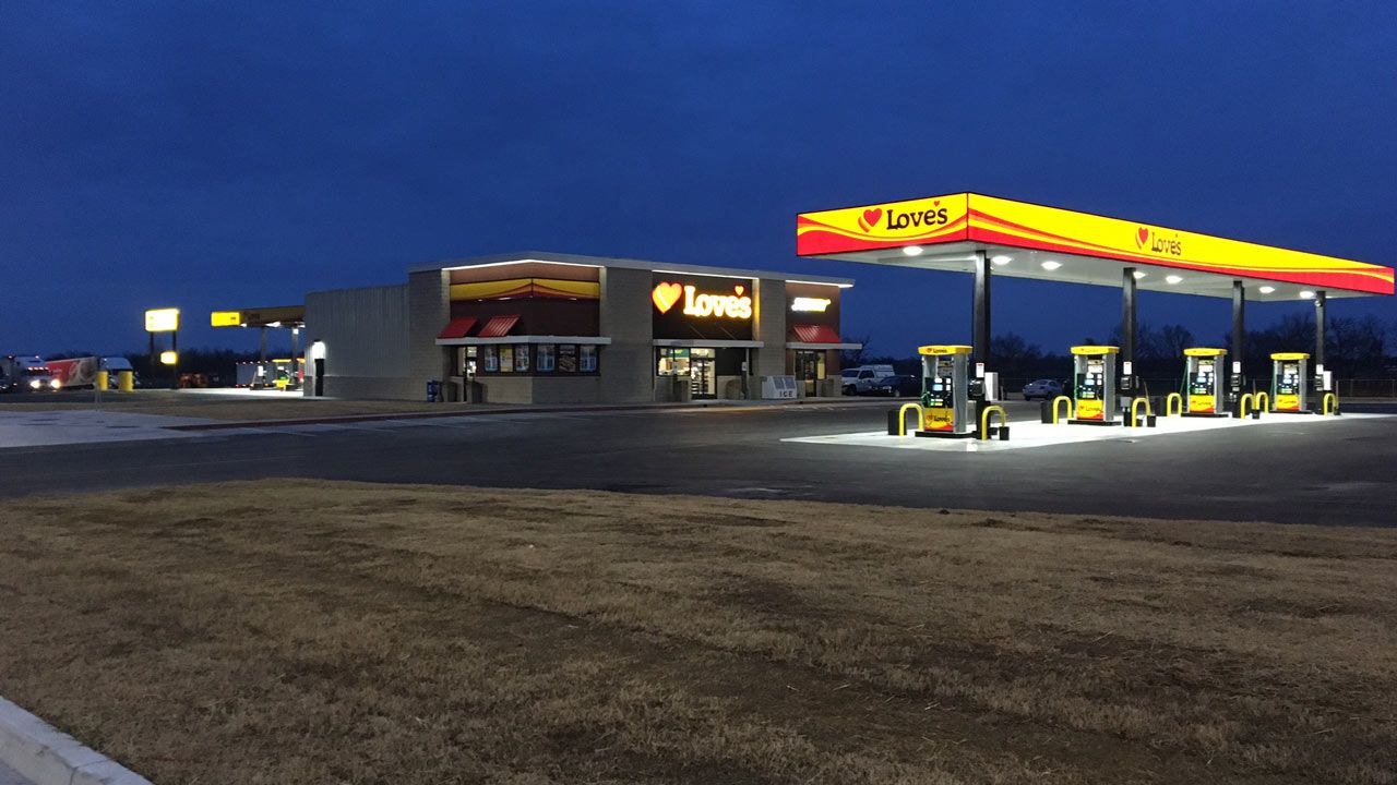 Love's Opens New Travel Stop Store In Nowata