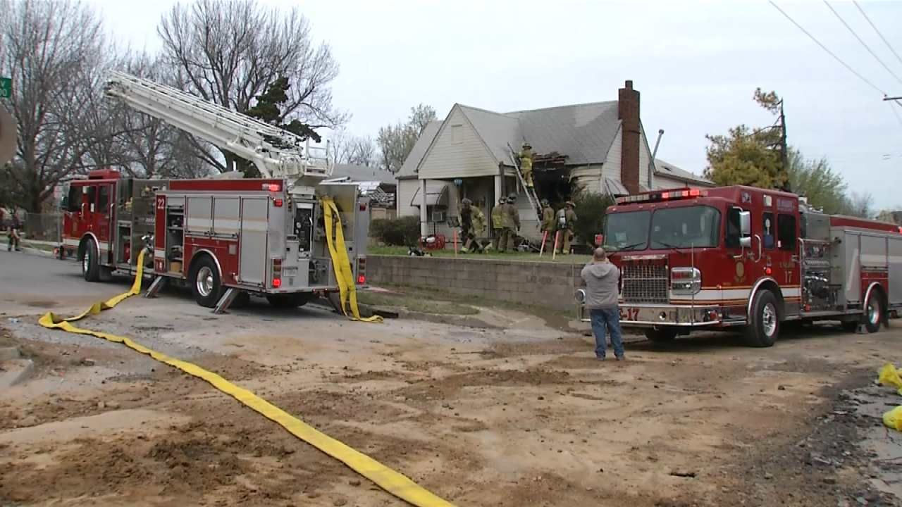 Tulsa Firefighters Knock Down Flames At Midtown Home