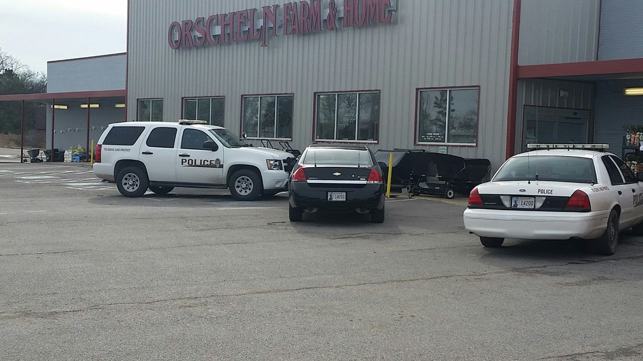 Police: Power Cut During Burglaries At Two Wagoner Businesses