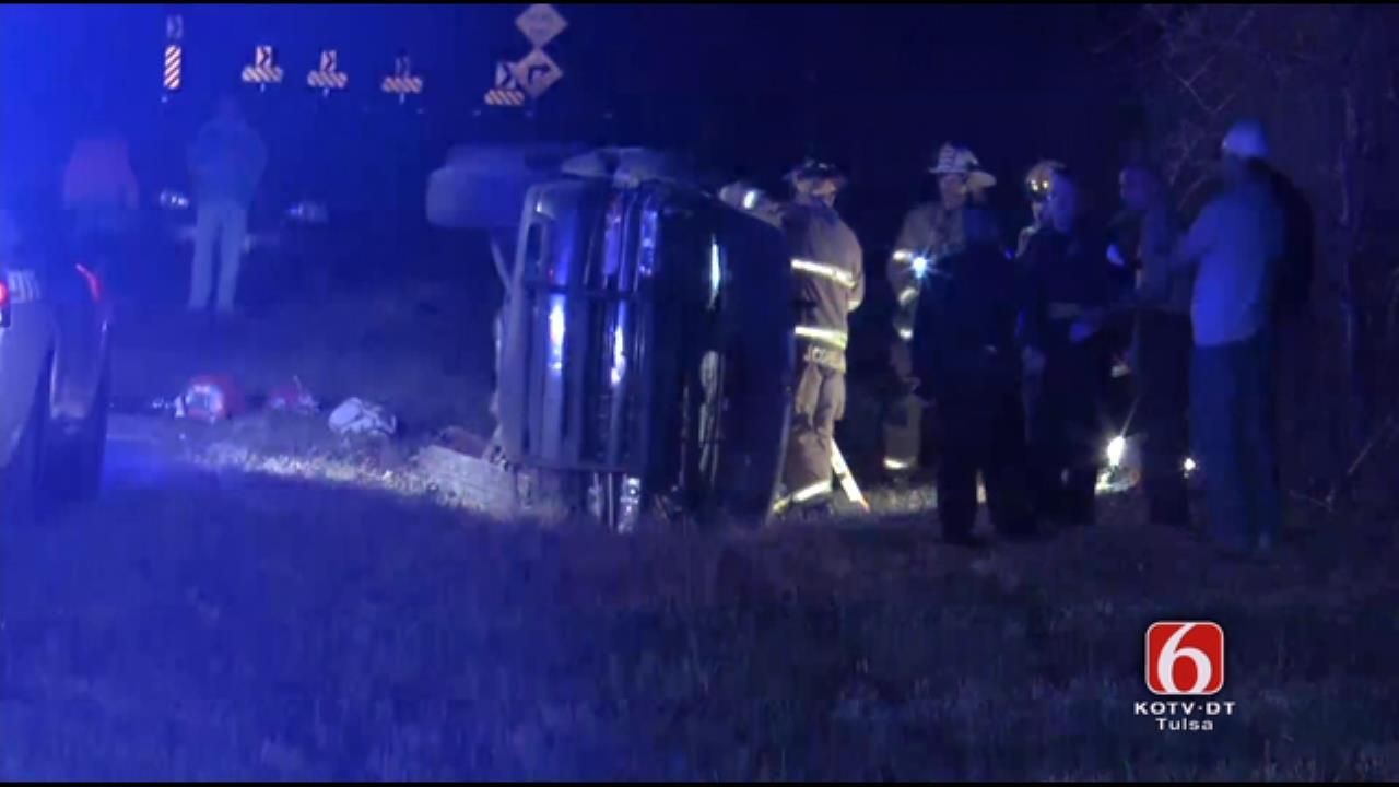 One Dead In Rollover Crash Near Oologah