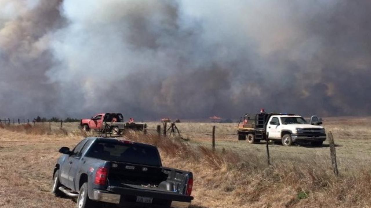 Grass Fires Burn Nearly Half-Million Acres In Kansas, Oklahoma