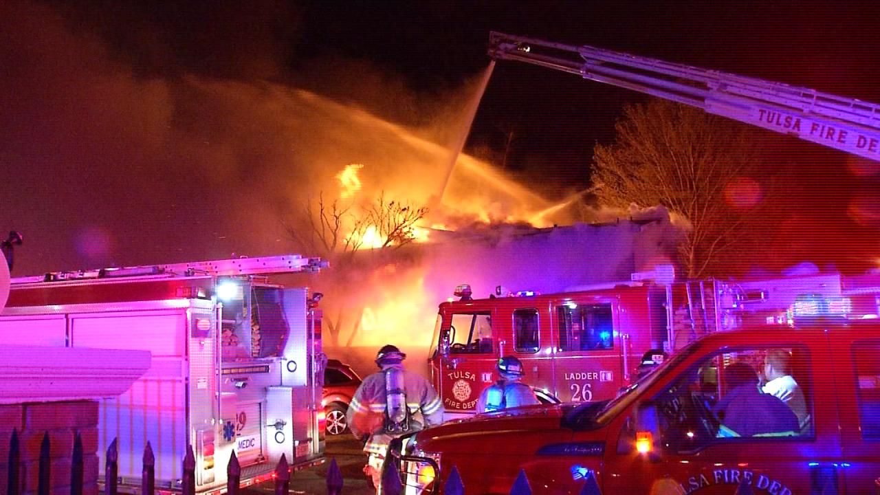 One Dead In Midtown Tulsa Apartment Complex Fire