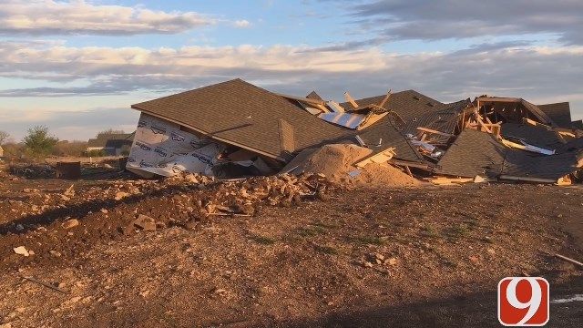 Owasso Residents Assessing Storm Damage After Tornado