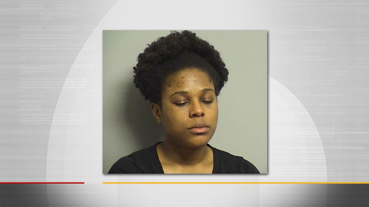 Broken Arrow Police: Child Left In Hot Car, Mother Arrested