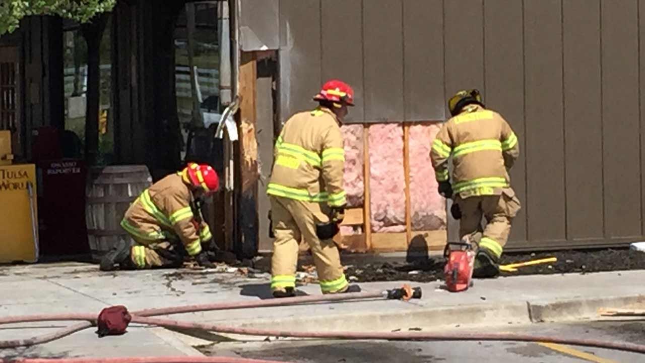 Owasso Cracker Barrel Fire Likely Caused By Cigarette, Mulch