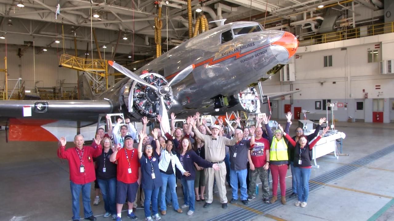 Tulsa Employees Celebrate American Airlines'  90th Birthday
