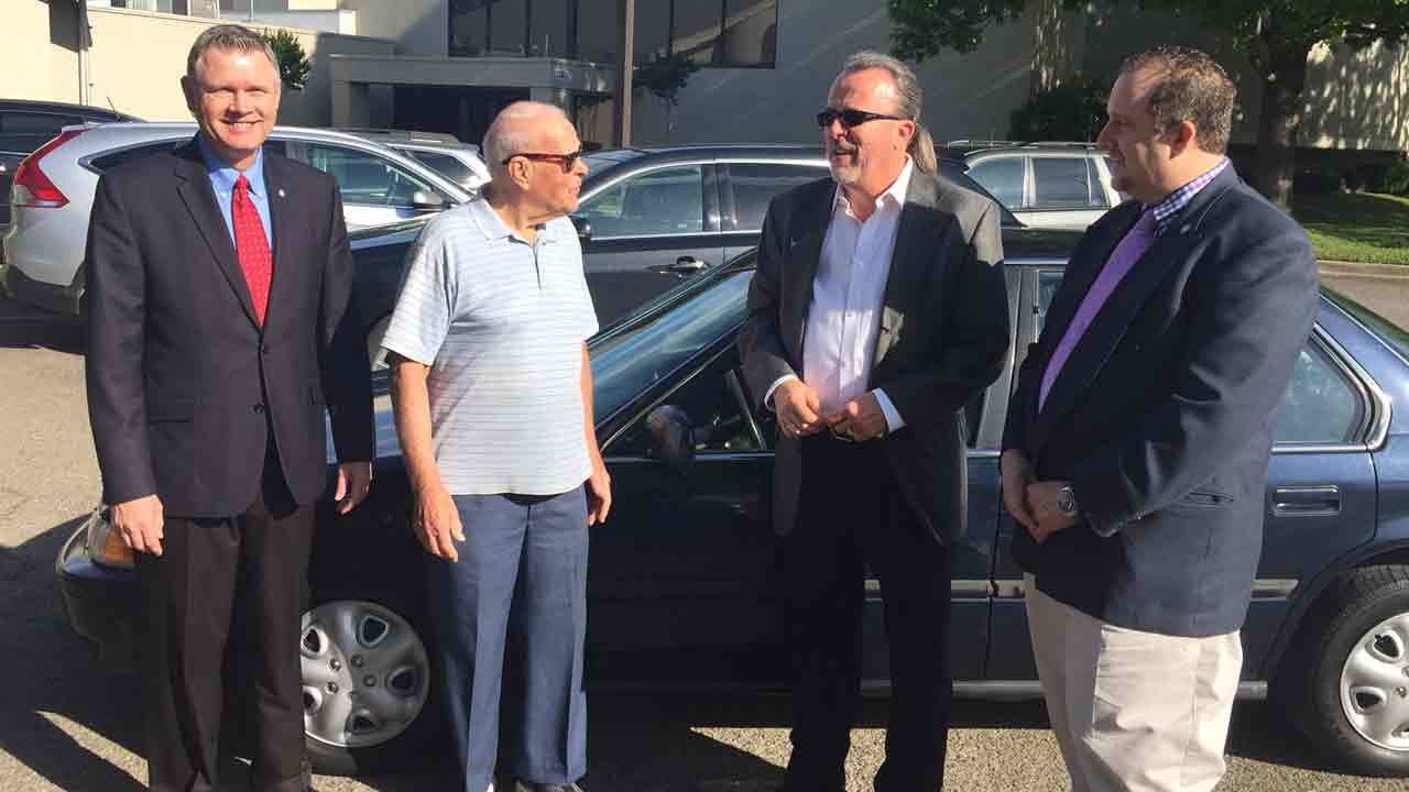 Oklahoma WWII Veteran, Once Homeless, Gets Car