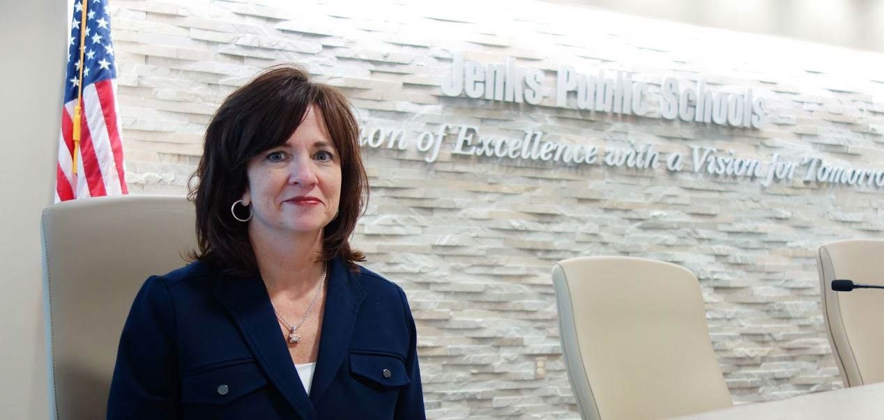 Gender Gaps Persist In Oklahoma Teacher, Superintendent Ranks