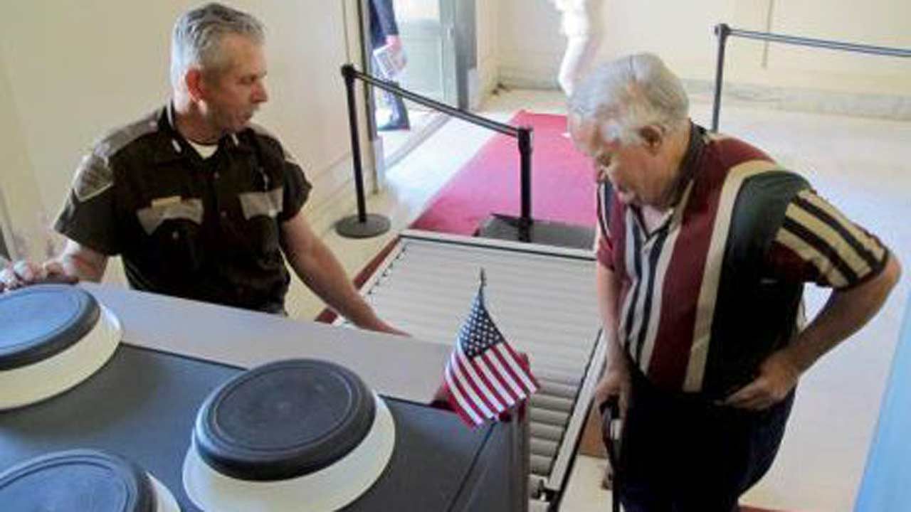 Oklahoma Lawmakers Armed At State Capitol Despite Ban?