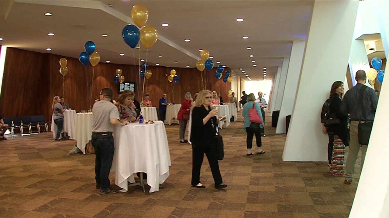 ORU Students Hold Inaugural 'Honoring Teachers Celebration'