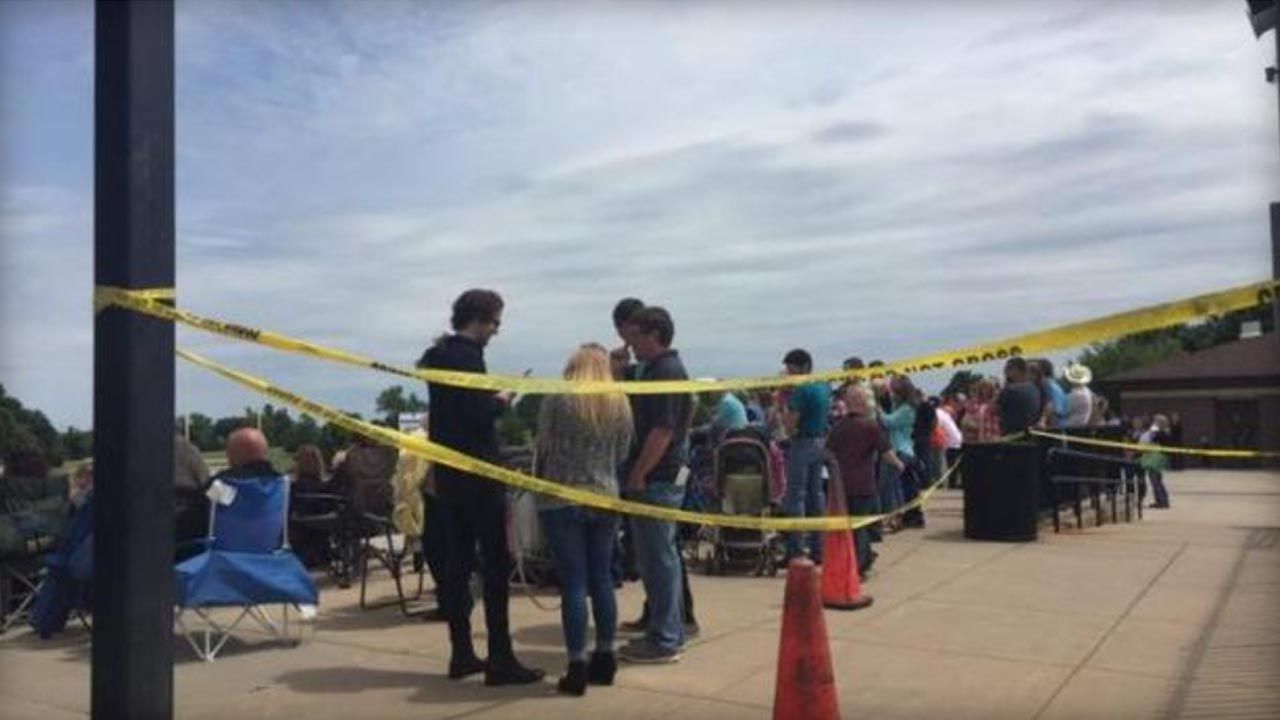 2 People Hurt In Accidental Shooting At Kansas Graduation Ceremony