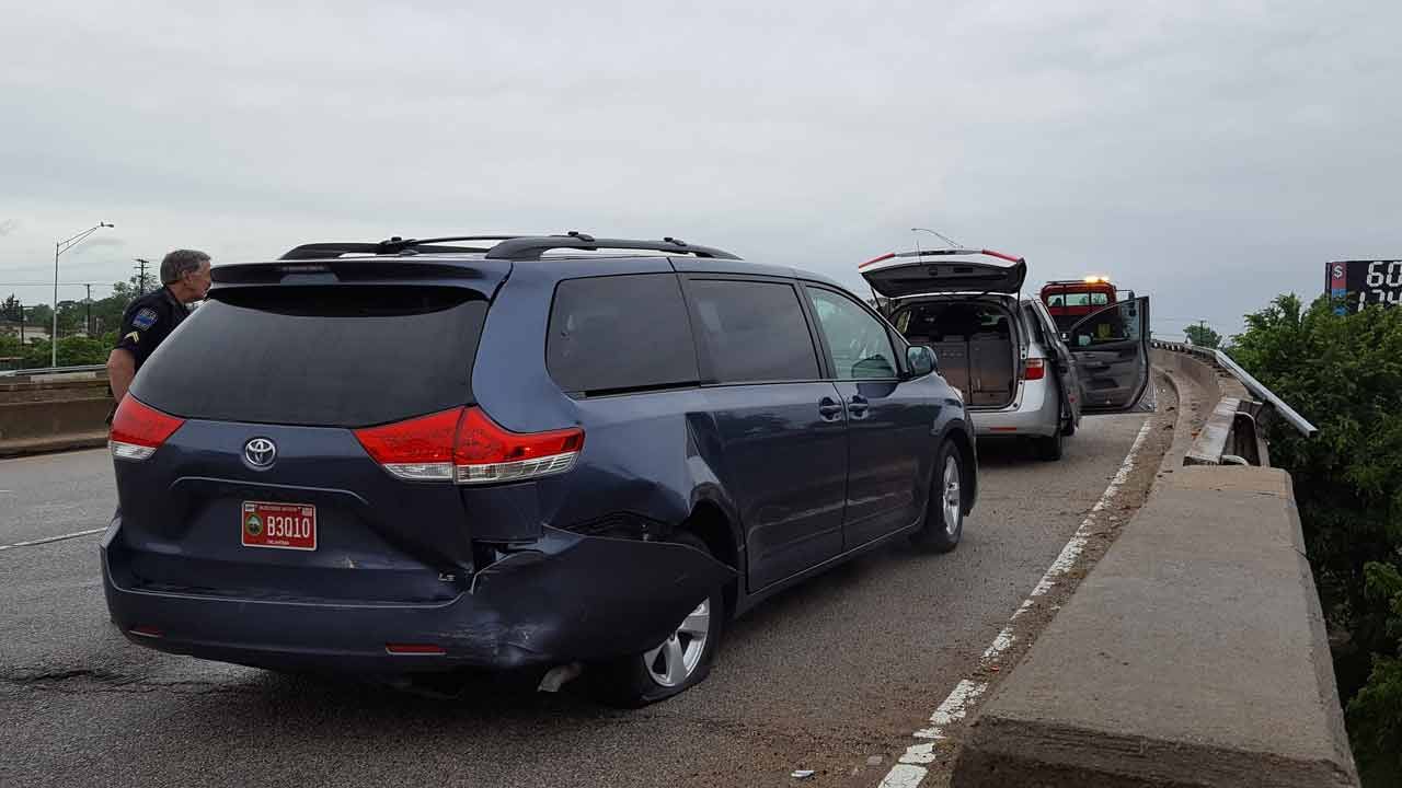 OHP Reopens Lanes Of BA Expressway Near Lewis After Crash