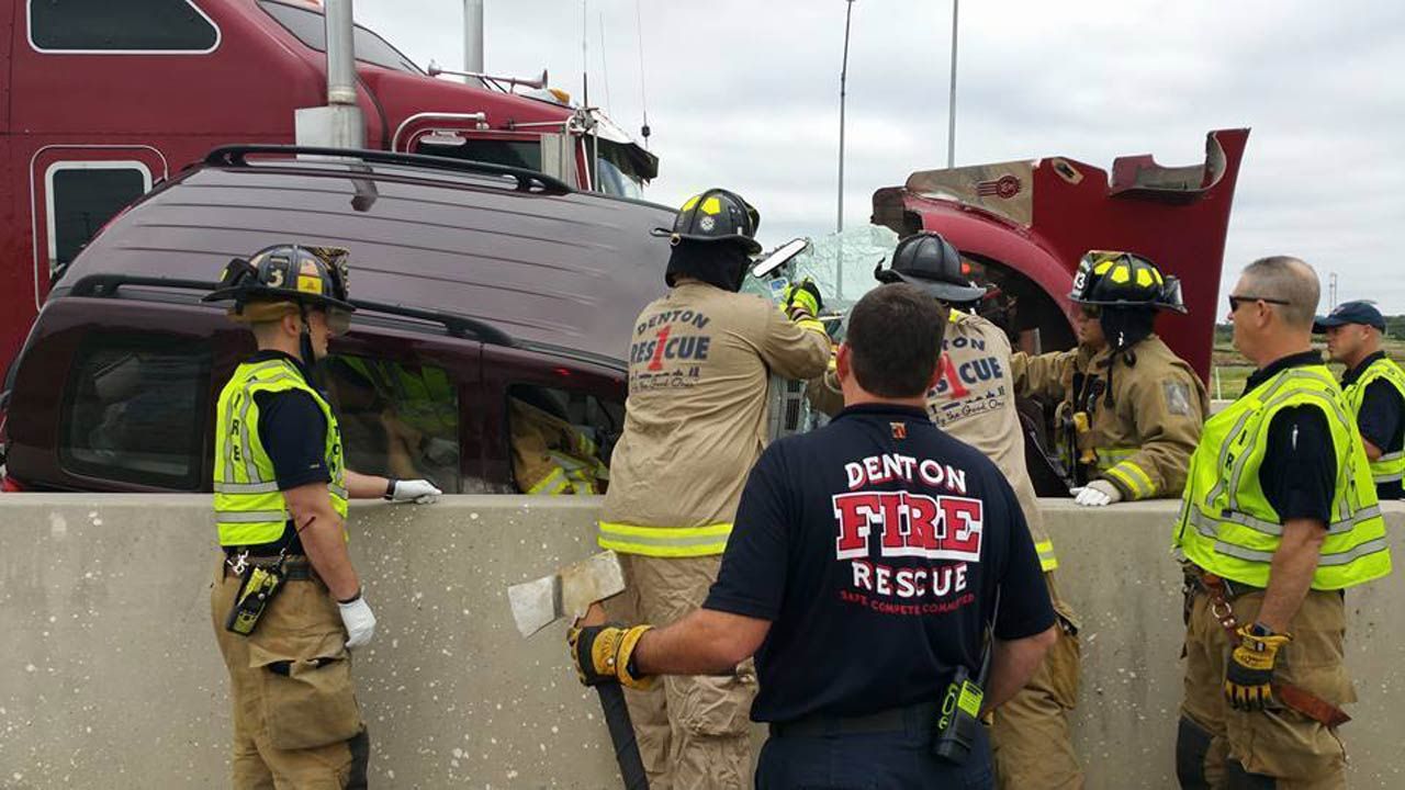Oklahoma National Guardsman Helps At Car Crash Scene, Again