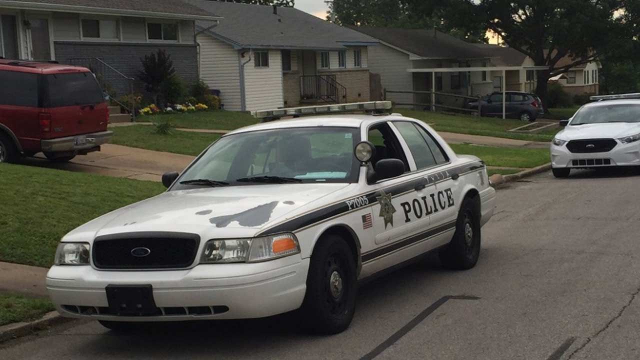 Tulsa Homeowner Finds Armed Robber In Garage