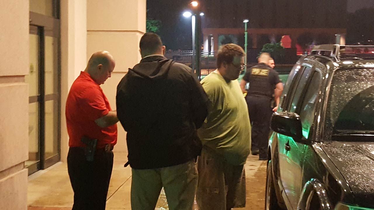 Bixby Police: Man Robbed Credit Union With 2-Year-Old Daughter In Car