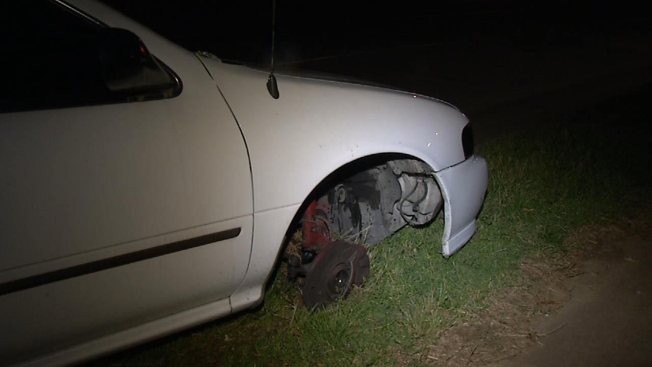 Driver, Passenger Take Off After Tulsa Crash