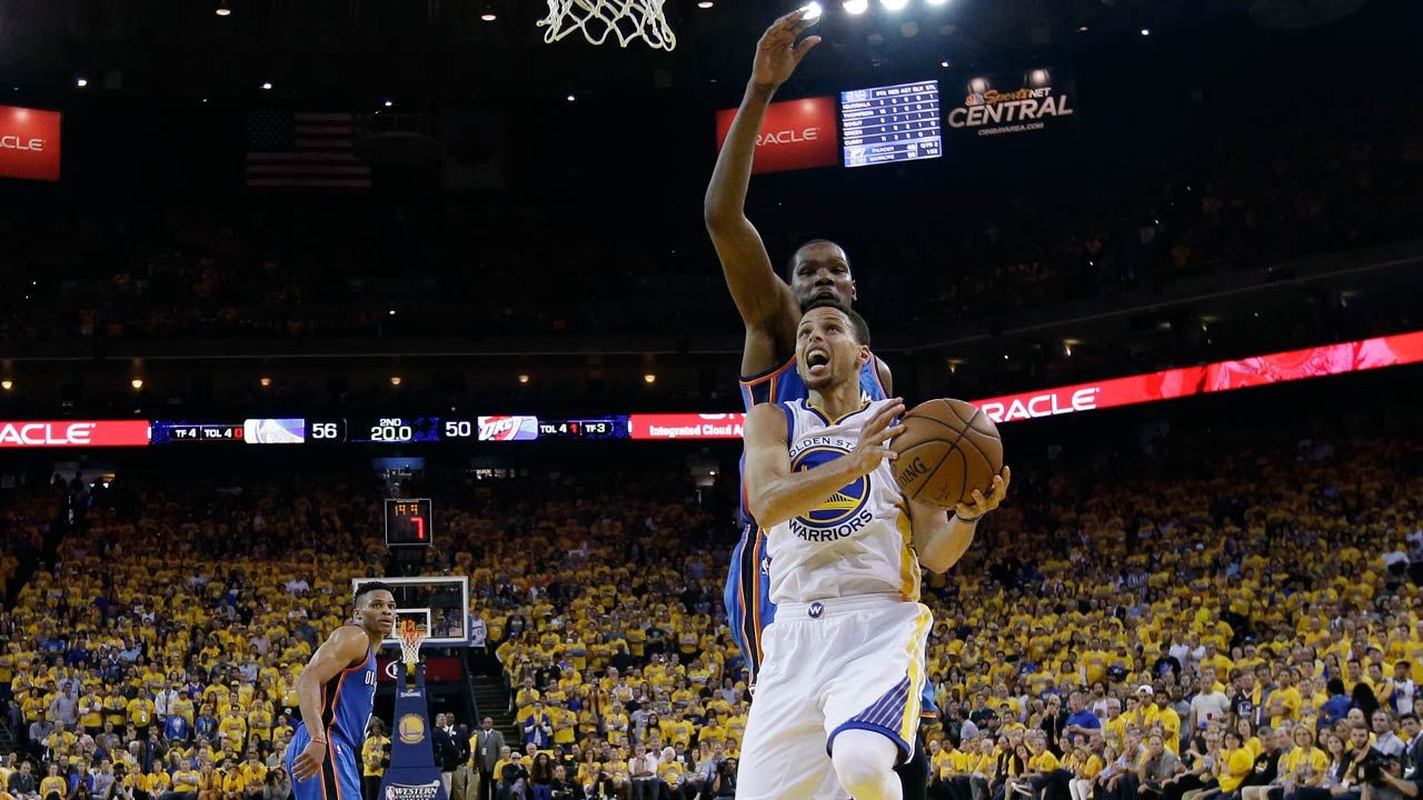Splash Bros: Curry, Thompson Help Warriors Keep Fight Alive With Game 5 Win