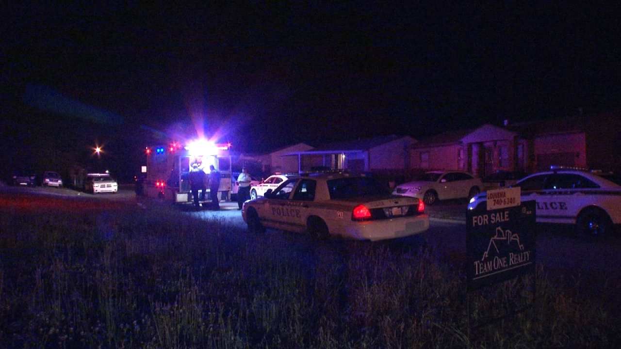 Tulsa Police: Couple Injured After Shots Fired Through Window