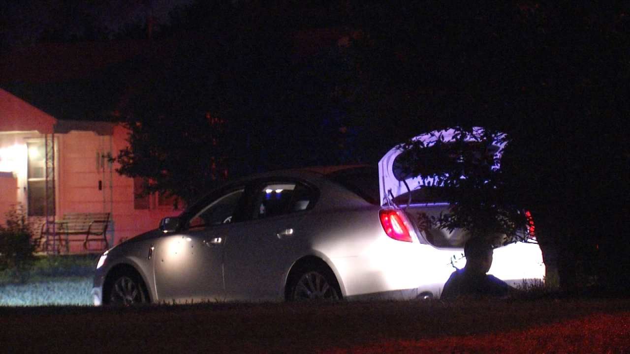 One Shot In Leg Riding In Stolen Car, Tulsa Police Say