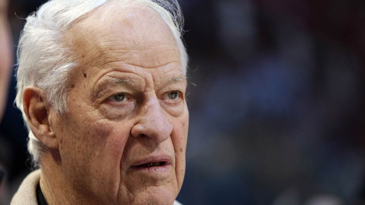 Hockey Legend Gordie Howe Dies At 88