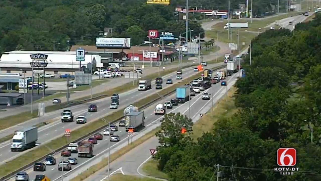 Westbound I-44 Traffic Backed Up In Tulsa Construction Zone