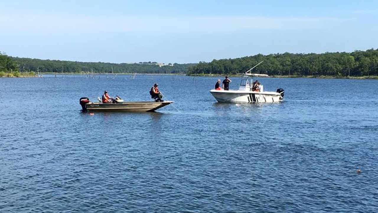 Dive Teams Continue Search For Man Missing On Lake Skiatook