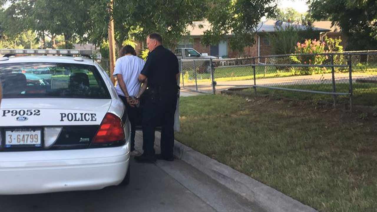 Police Investigating After Shooting Victim Dies Outside Tulsa QuikTrip