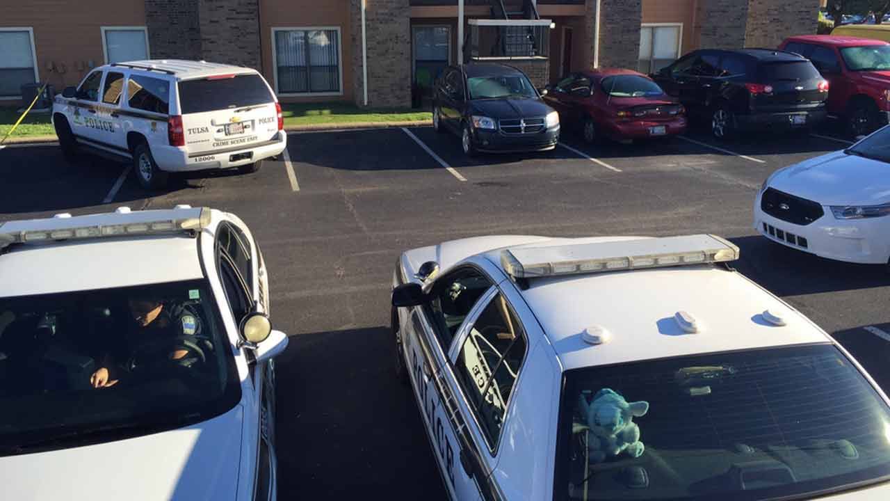 Tulsa Man Shot To Death After Opening Apartment Door