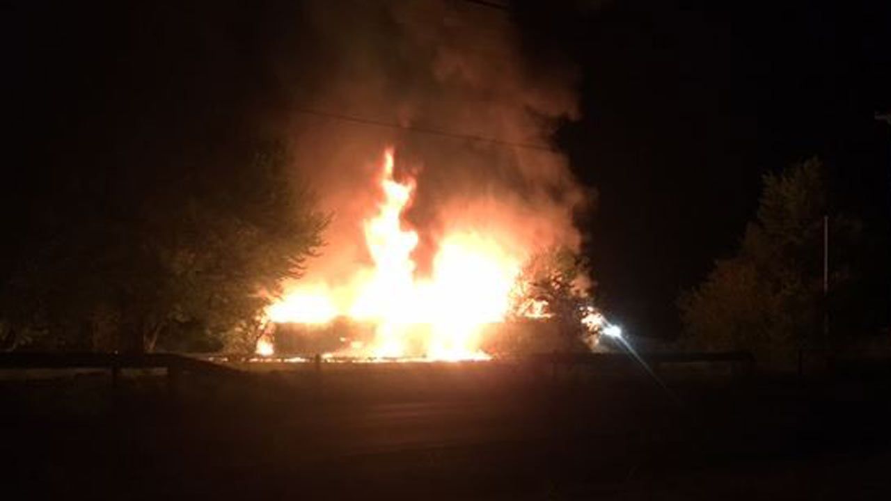 Owner Burns Old Lazy D Motel In Oologah
