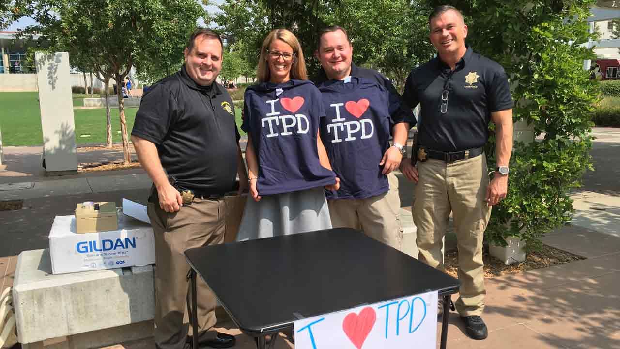 Events Set To 'Back The Blue' In Tulsa