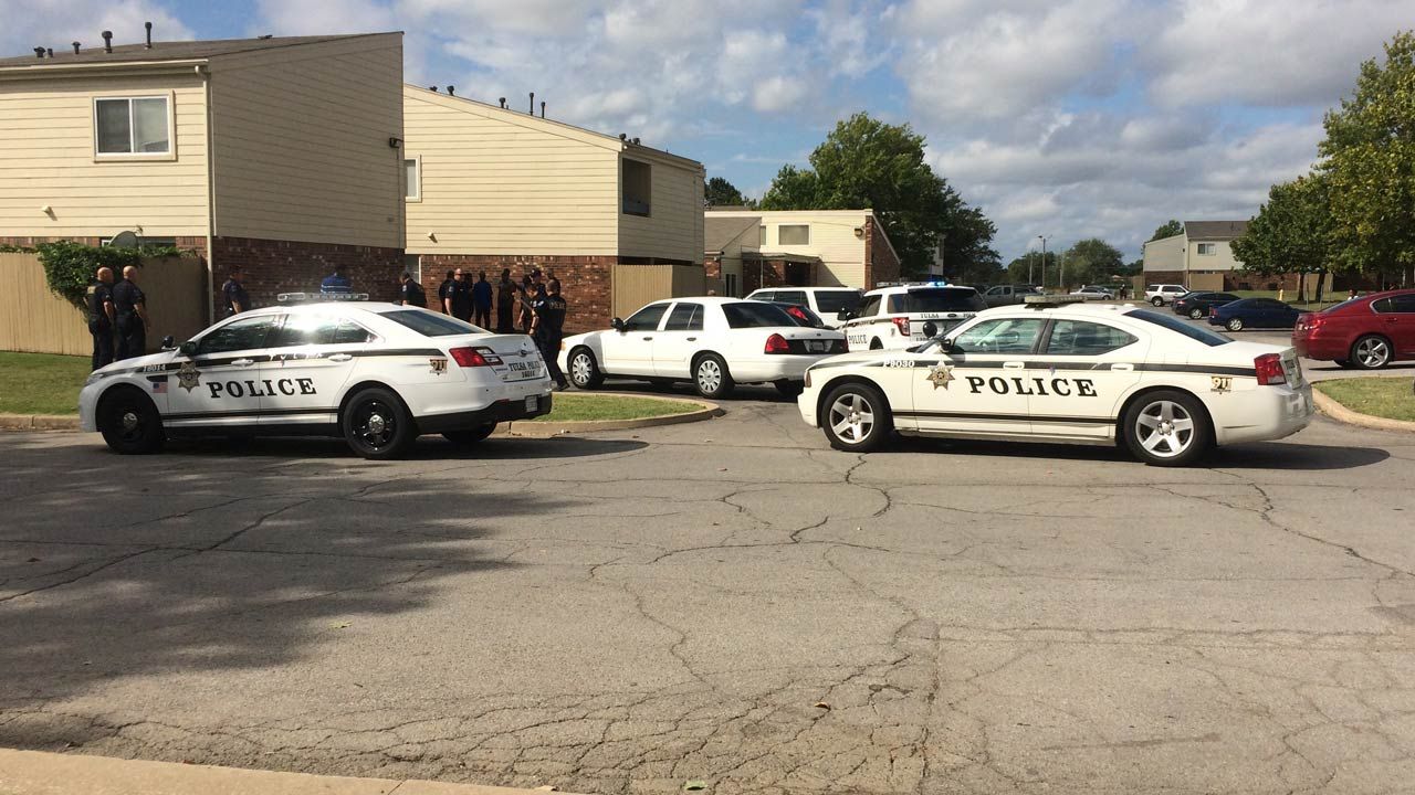 Tulsa Police: Neighbors Loot Home Invasion Suspect's Apartment