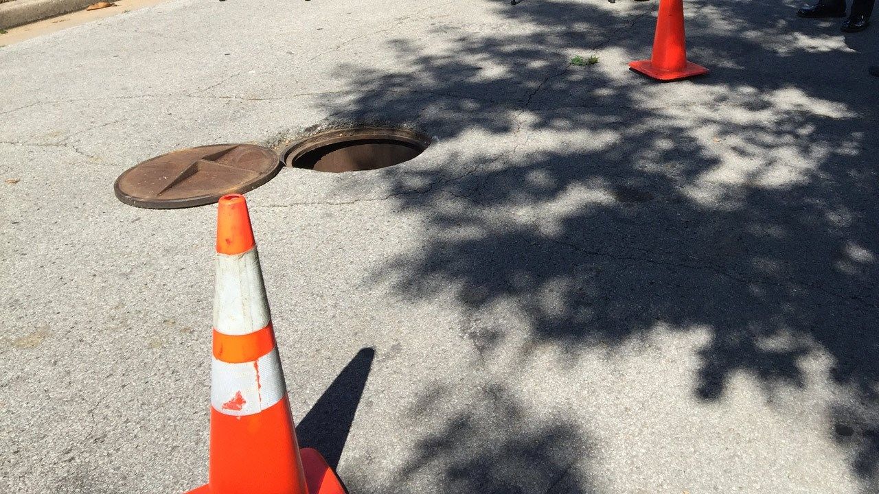 Tulsa Rescue Workers Come Up Empty Handed In Manhole Search