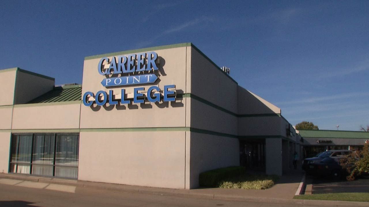 Tulsa Students Devastated After Surprise Closing Of Career Point College