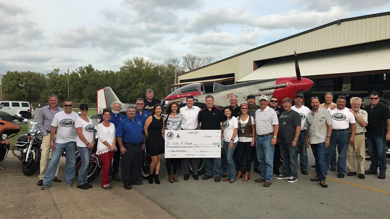 Motorcycle Enthusiast Group Donates $10K To Folds Of Honor