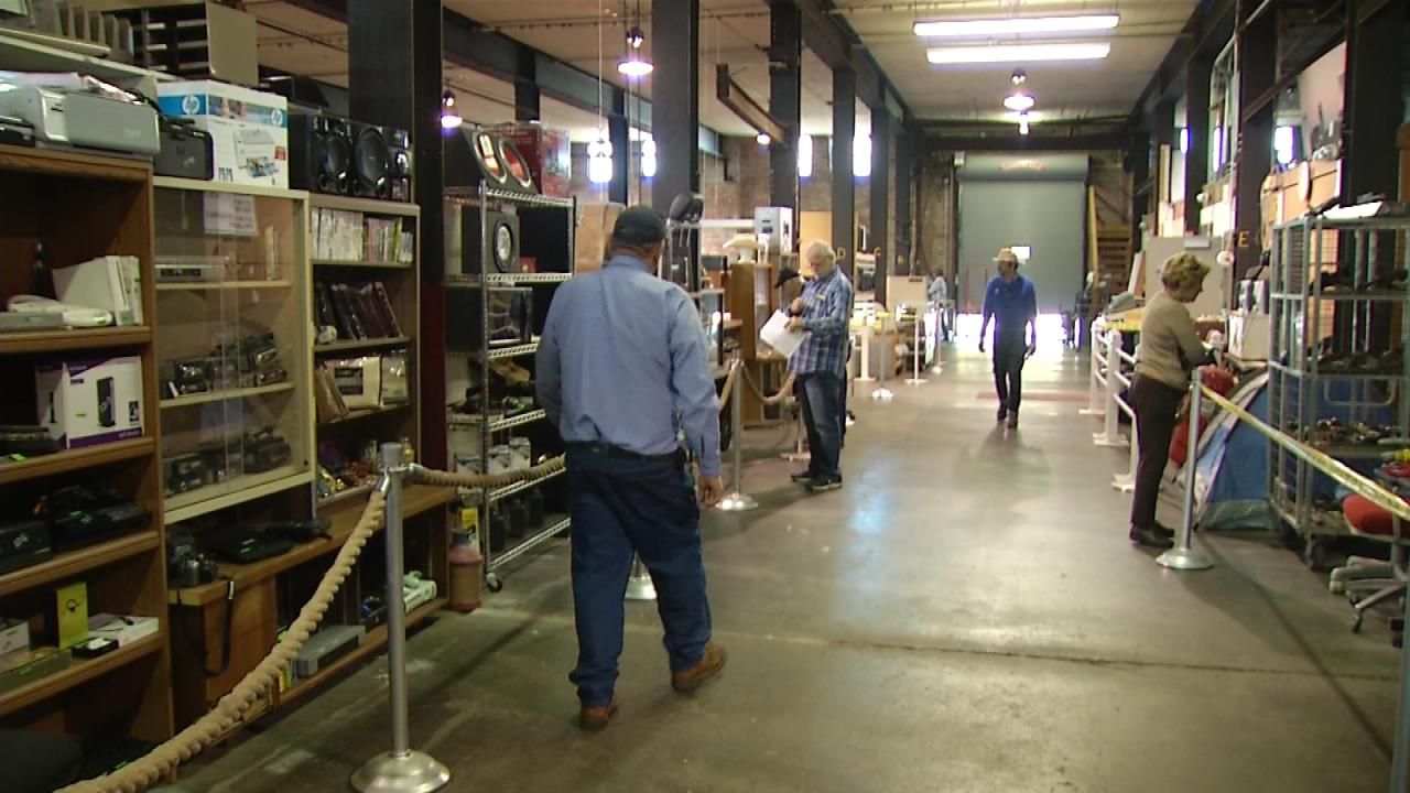 Zamboni Among Many Items For Sale At Tulsa City Surplus Auction