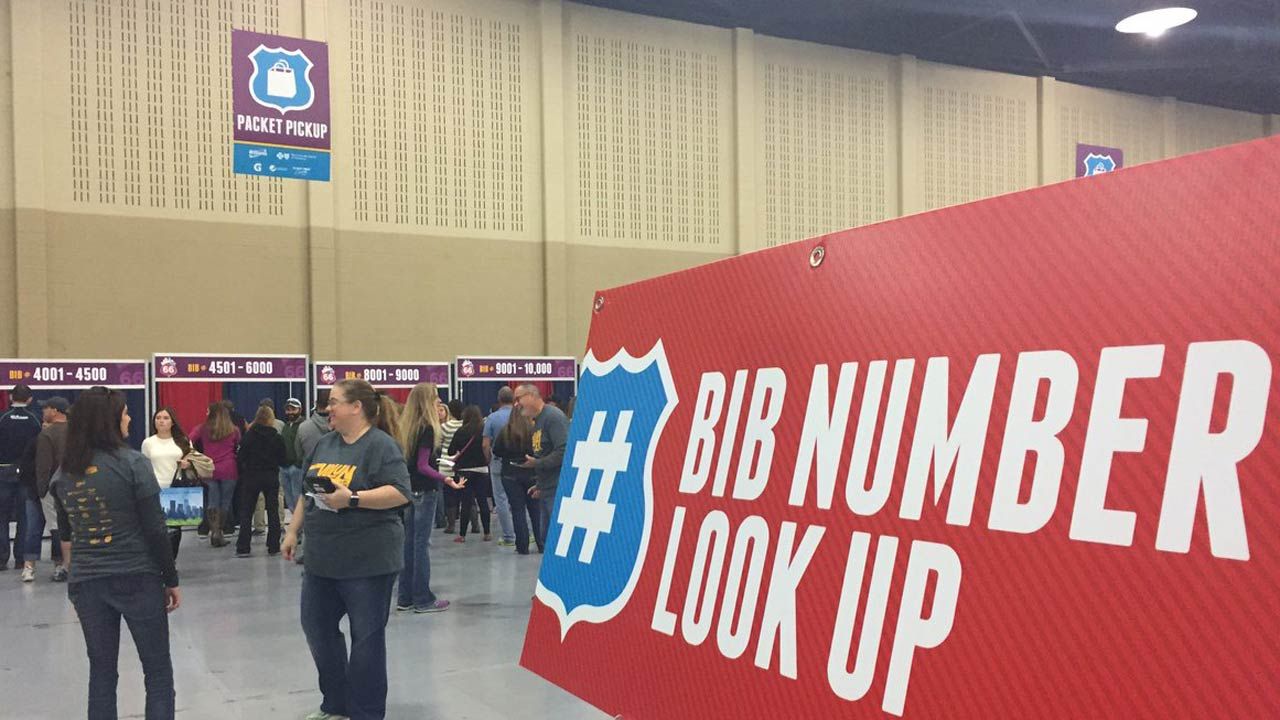 Runners Check In At Williams Route 66 Marathon's Health And Fitness Expo