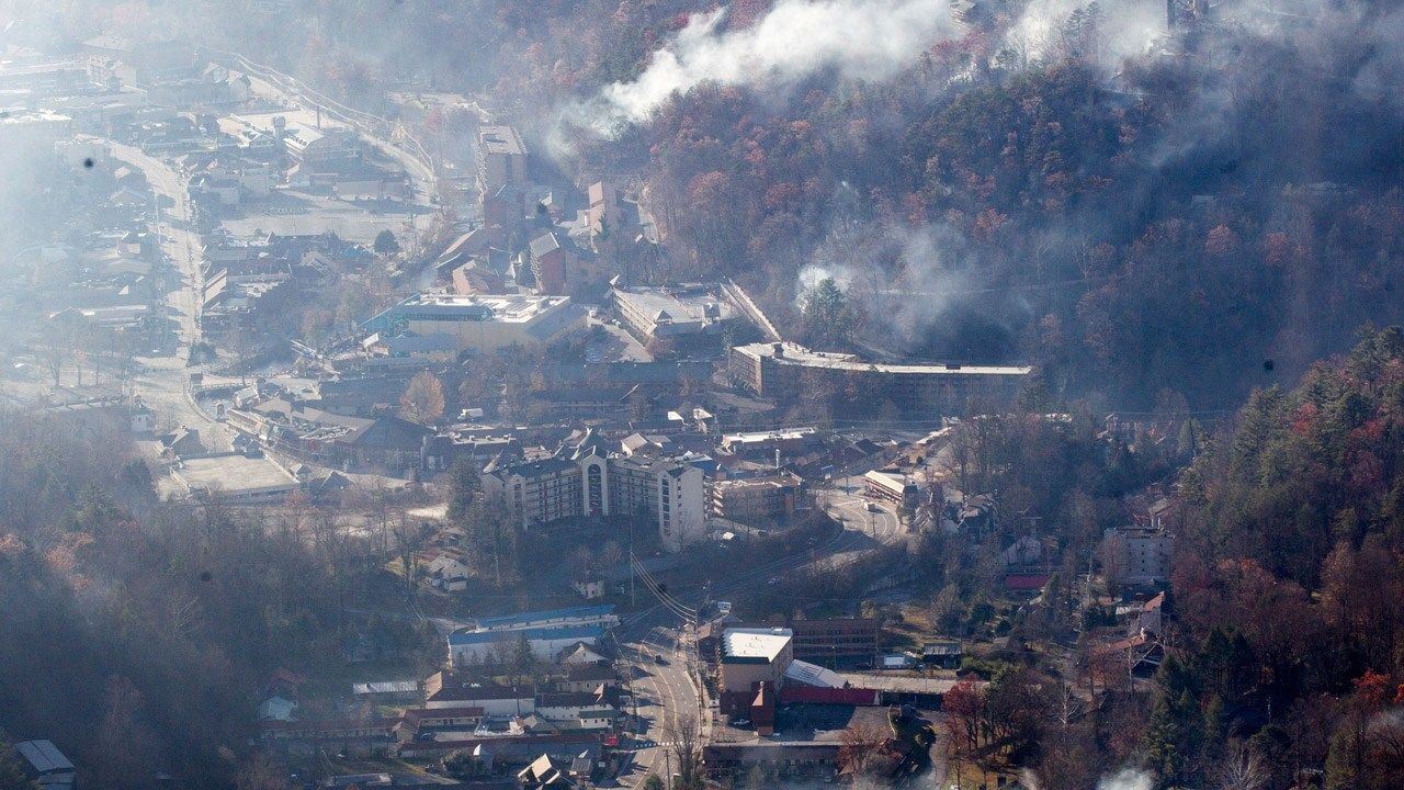 Tennessee Mayor: Death Toll Rises To 7 After More Bodies Recovered Following Wildfires