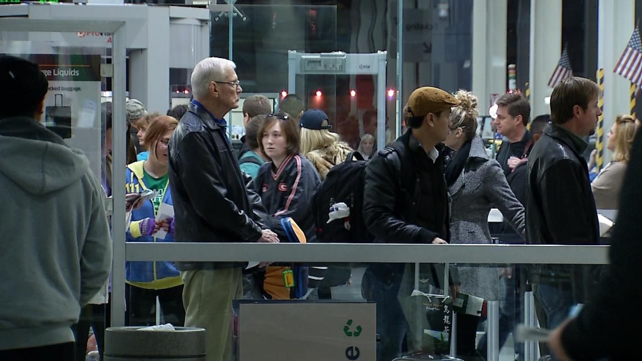 Tips For Travelers Heading Home After Christmas