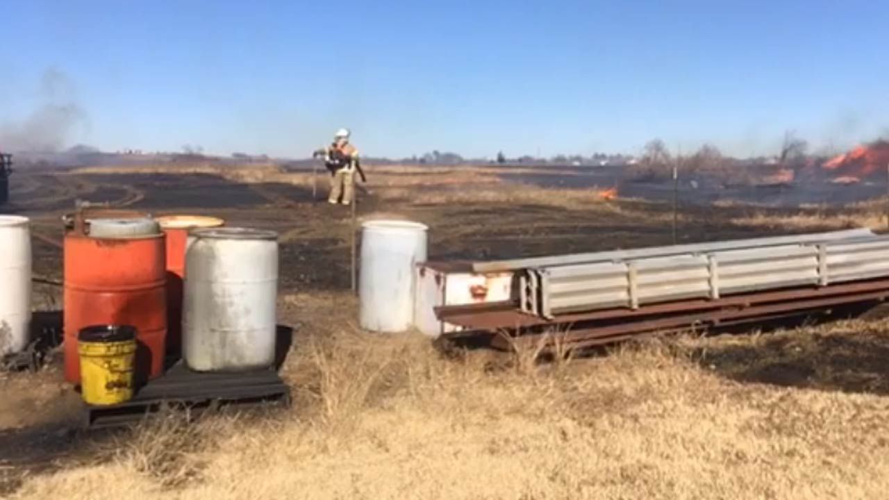 Firefighters Put Out Blaze Near Tulsa, Washington County Line