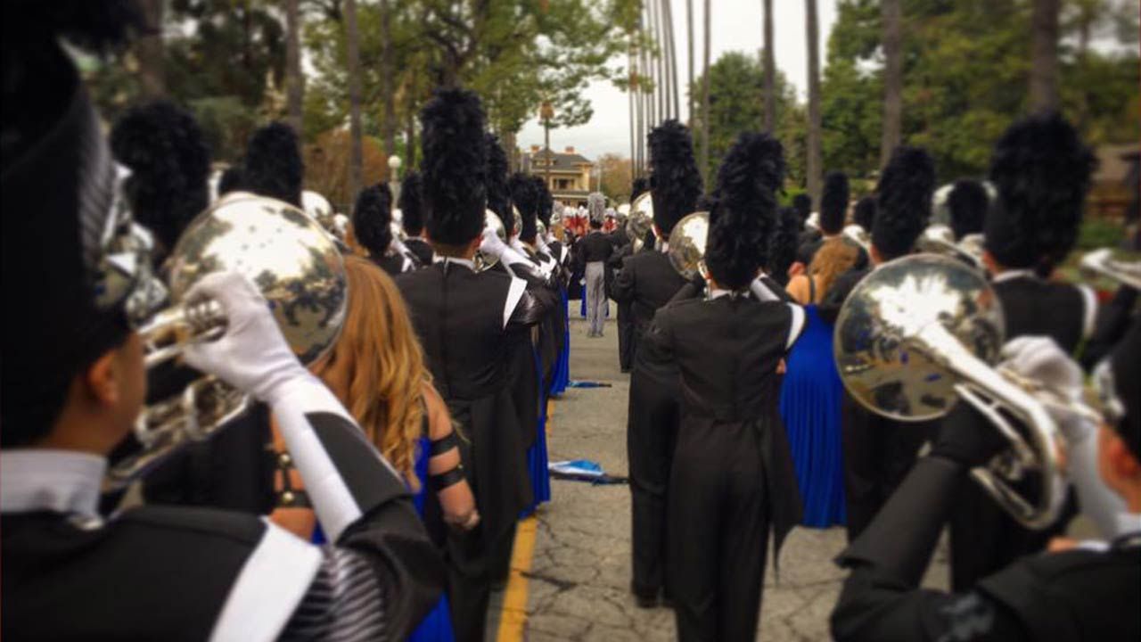 Pride Of Broken Arrow Marches In 2017 Rose Bowl Parade