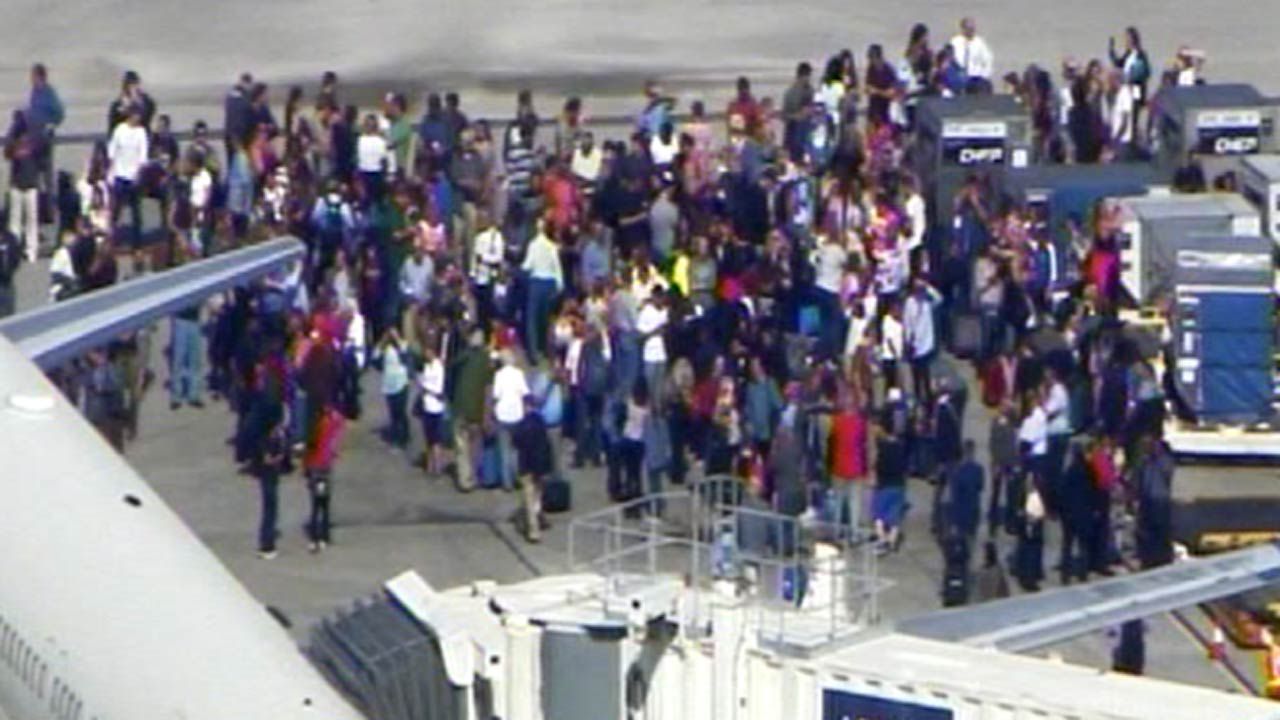 Five Dead, One In Custody In Shooting At Fort Lauderdale Airport