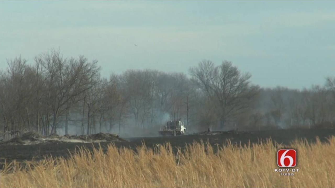 Firefighters Battle Grass Fires Across Oklahoma