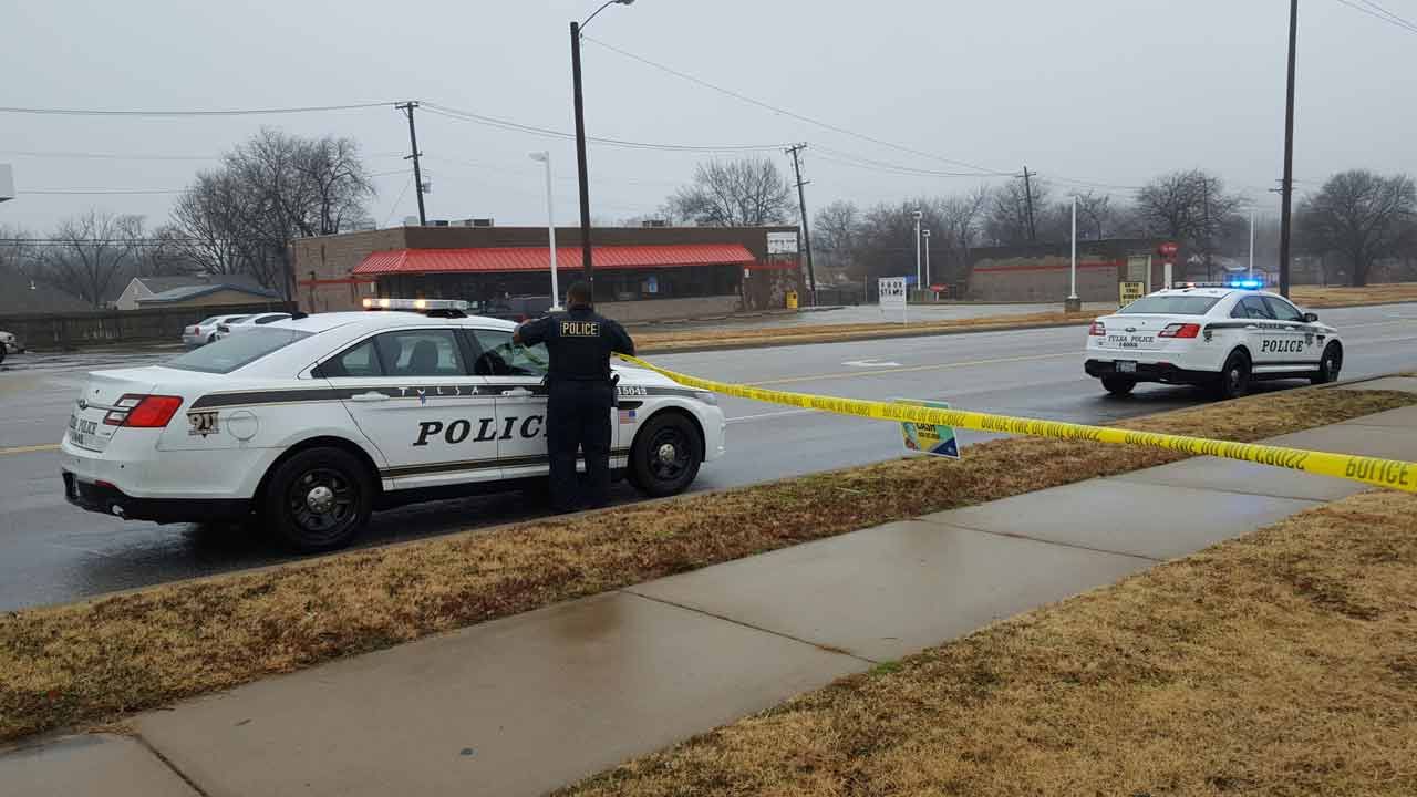Passerby Finds Body At Tulsa Bus Stop, Police Say