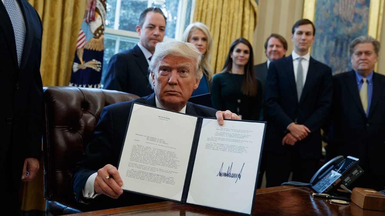 Trump Acts To Advance Keystone, Dakota Pipelines
