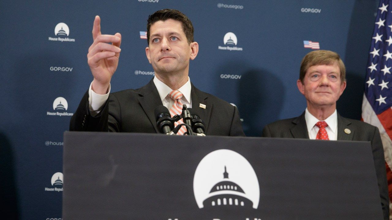 Hundreds Of Refugees To Enter U.S. Despite Trump's Ban, Border Patrol Chief Says