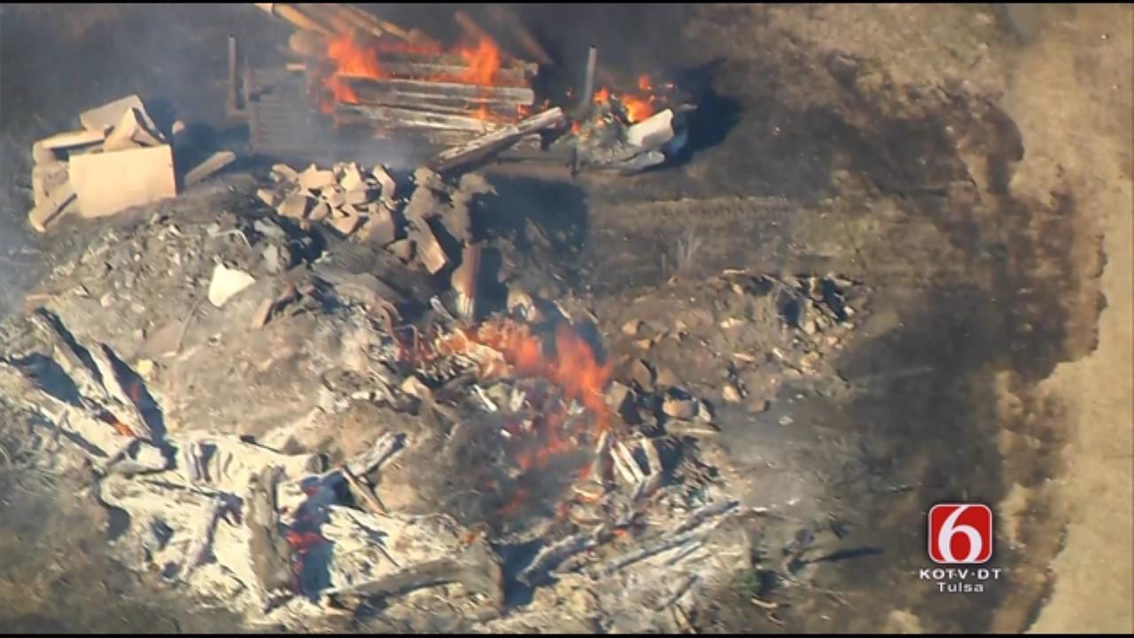 Large Grass Fire Threatens Homes Near Talala