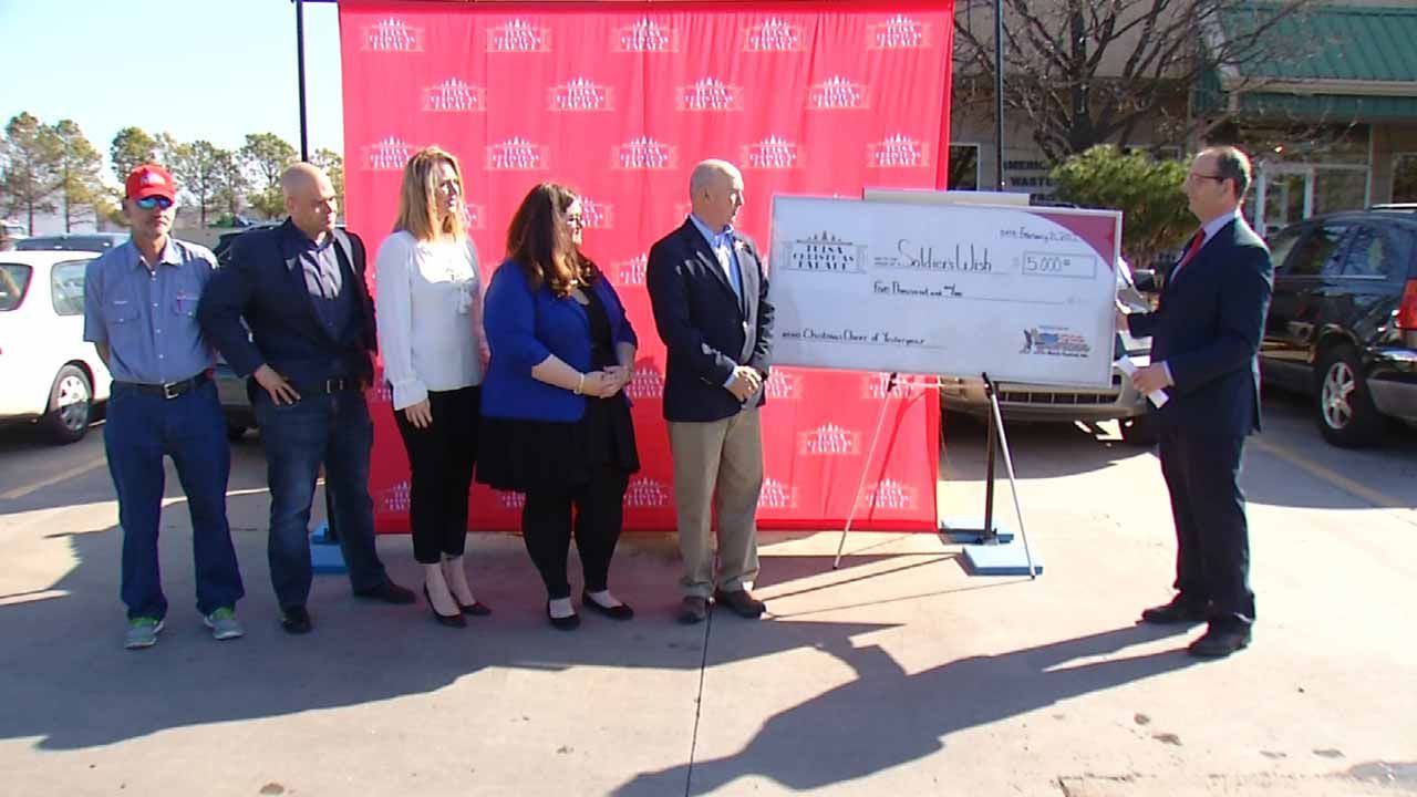 Tulsa Christmas Parade Committee Donates $5K To Soldier’s Wish