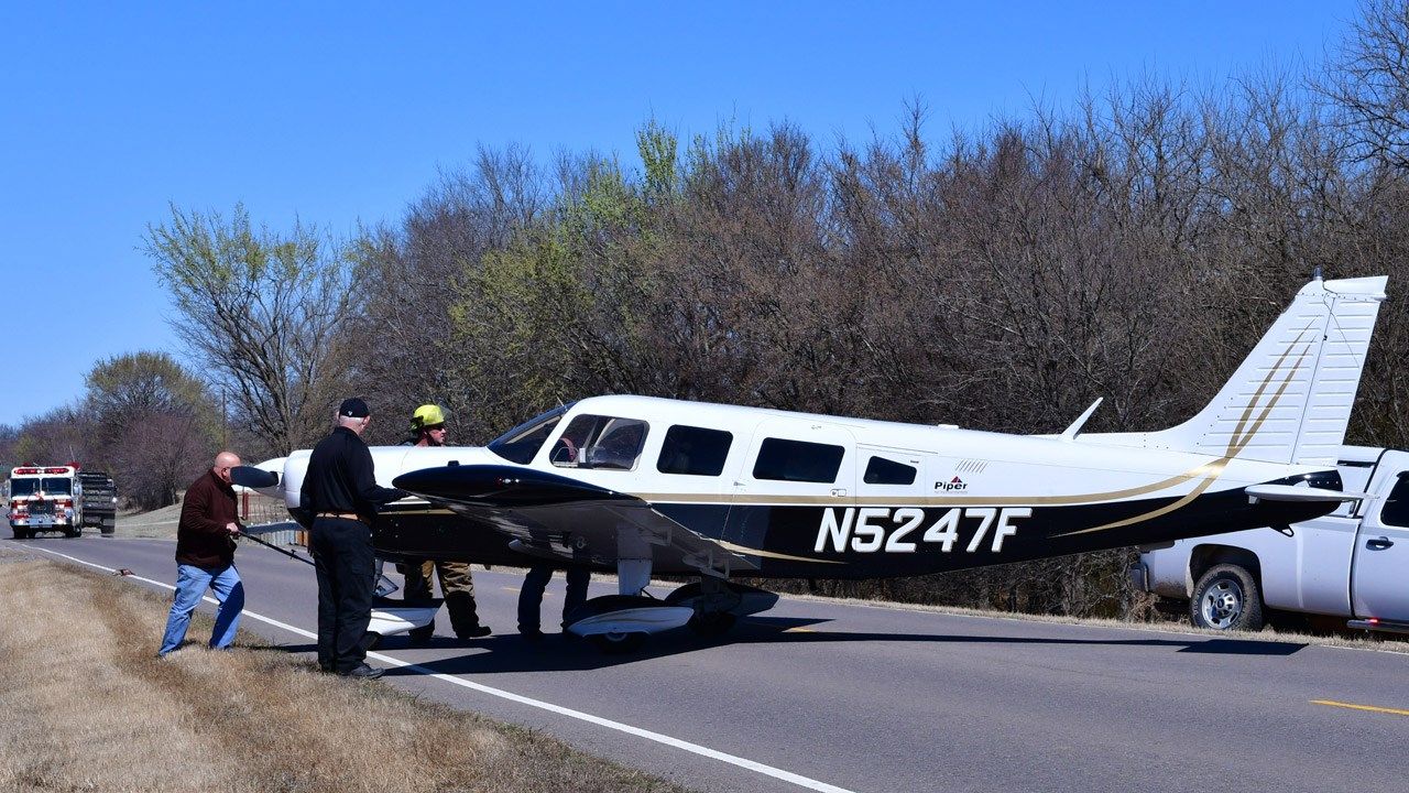 Small Plane Makes Emergency Landing On Okmulgee County Highway